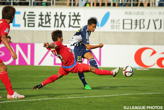 チームを救う同点ゴールを挙げた前田　直輝（松本）【明治安田Ｊ１ 2nd 第9節 松本vs山形】（5/5）