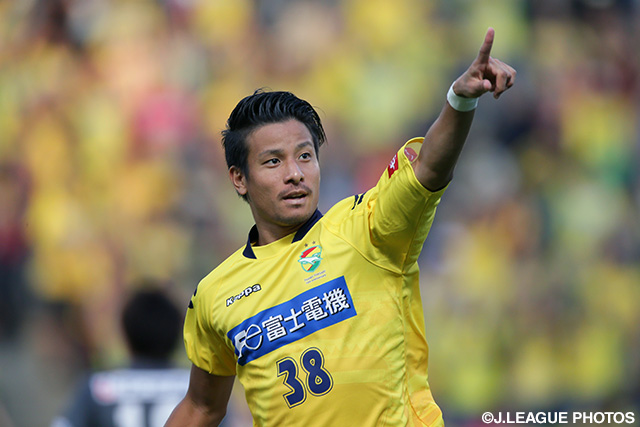 3試合ぶりのゴールで均衡を破った松田　力（千葉）【明治安田Ｊ２ 第33節 千葉vs栃木】（1/3）