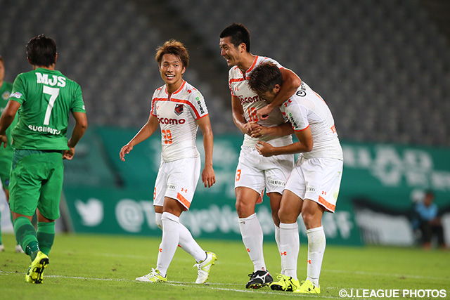 首位大宮、苦しみながら5試合ぶりの勝利【明治安田Ｊ２ 第33節 東京Ｖvs大宮】（3/3）