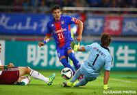 試合序盤に松本ゴールへ迫ったサンダサ（FC東京）【明治安田Ｊ１ 2nd 第12節 FC東京vs松本】（1/5）