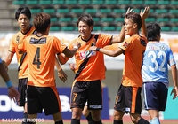 ハットトリックで勝利の立役者となった福満　隆貴（山口 #7）【明治安田Ｊ３ 第31節 山口vsYS横浜】（2/3）