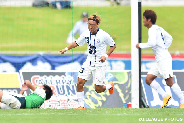 交代出場で1点を返し、一矢報いた村松　知輝（富山 #23）【明治安田Ｊ３ 第31節 相模原vs富山】（3/3）