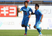 後半アディショナルタイムに劇的な直接FKを決めた清武　功暉（熊本）【明治安田Ｊ２ 第34節 金沢vs熊本】（4/4）