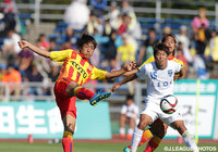 65分に今季2点目のゴールを決めた風間　宏希（北九州）【明治安田Ｊ２ 第35節 北九州vs横浜FC】（2/3）