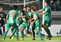 ジウシーニョの加入後初得点で同点に追い付いた岐阜【明治安田Ｊ２ 第35節 岐阜vs徳島】（2/3）