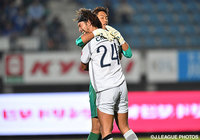 群馬の完封勝利に貢献した富居　大樹と川岸　祐輔（#24）【明治安田Ｊ２ 第36節 徳島vs群馬】（2/3）