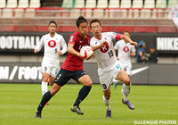渡邉　千真（神戸）と競り合う昌子　源（鹿島）【ＹＮＣ 準決勝 第2戦 鹿島vs神戸】（9/15）