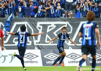 交代出場からわずか3分後に追加点を決めた長沢　駿（Ｇ大阪）【明治安田Ｊ１ 2nd 第14節 Ｇ大阪vs浦和】（11/15）