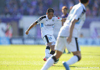 大久保　嘉人（川崎Ｆ）の鋭いミドルシュートで同点に追いついた川崎Ｆ【明治安田Ｊ１ 2nd 第14節 広島vs川崎Ｆ】（9/15）