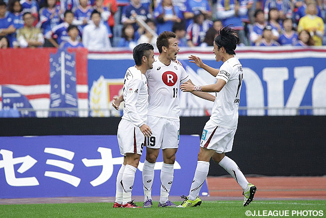 古巣から先制ゴールを決めた渡邉　千真（神戸）【明治安田Ｊ１ 2nd 第14節 横浜FMvs神戸】（2/5）