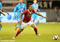 試合終盤に鋭いシュートを放った田口　泰士（名古屋）【明治安田Ｊ１ 2nd 第14節 鳥栖vs名古屋】（4/5）