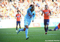 CKの流れから先制点を蹴り込んだ朴　利基（琉球）【明治安田Ｊ３ 第34節 長野vs琉球】（1/2）