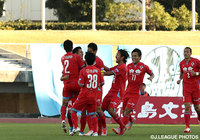 今季2点目のゴールで先制点をもたらした岡本　賢明（熊本 #14）【明治安田Ｊ２ 第37節 讃岐vs熊本】（1/3）