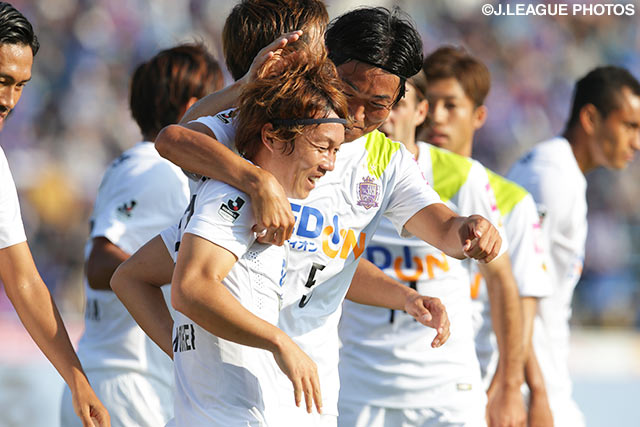 先制点のアシストに加え、追加点を決めた清水　航平（広島）【明治安田Ｊ１ 2nd 第15節 甲府vs広島】（8/15）