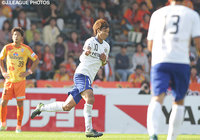 今季初ゴールとなる先制点を決めた大津　祐樹（柏）【明治安田Ｊ１ 2nd 第15節 清水vs柏】（1/5）