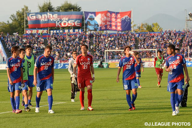 4試合ぶりの黒星を喫するも、年間15位以上が確定した甲府【明治安田Ｊ１ 2nd 第15節 甲府vs広島】（14/15）