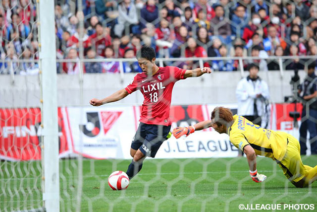 タイトな角度から惜しいシュートを放った赤﨑　秀平（鹿島）【ＹＮＣ 決勝 鹿島vsＧ大阪】（26/36）