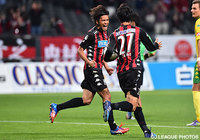 執念の同点ゴールを決めた石井　謙伍（札幌）【明治安田Ｊ２ 第39節 札幌vs千葉】（2/3）
