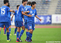 決勝点をアシストした土岐田　洸平（町田 #10）【明治安田Ｊ３ 第36節 町田vs福島】（2/2）