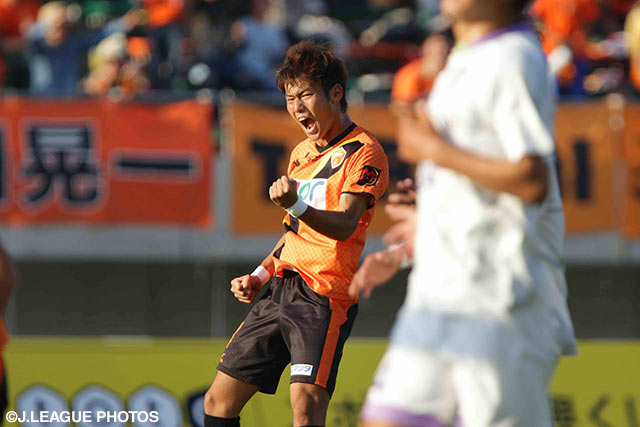 小池　龍太のゴールで反撃の狼煙を上げた山口【明治安田Ｊ３ 第36節 山口vs藤枝】（2/2）