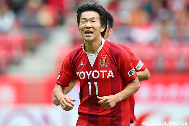 2年連続の二桁ゴールとなる追加点を決めた永井　謙佑（名古屋）【明治安田Ｊ１ 2nd 第16節 名古屋vs甲府】（3/5）