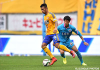 8本のシュートで3試合連続得点を狙ったハモン　ロペス（仙台）【明治安田Ｊ１ 2nd 第16節 鳥栖vs仙台】（2/5）