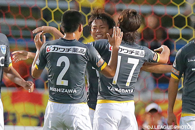 廣瀬　浩二の3試合ぶりのゴールで先制した栃木【明治安田Ｊ２ 第40節 北九州vs栃木】（1/3）