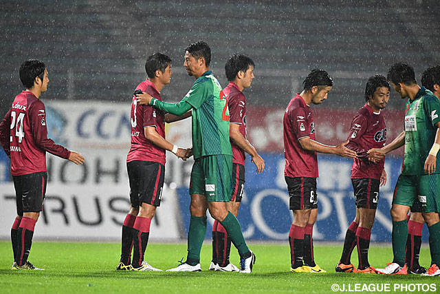  互いに決め手を欠きスコアレスドロー【明治安田Ｊ２ 第40節 岐阜vs岡山】（3/3）