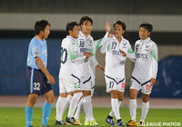 前半に2ゴールを決める活躍を見せた中山　仁斗（鳥取 #18）【明治安田Ｊ３ 第38節 YS横浜vs鳥取】（1/2）