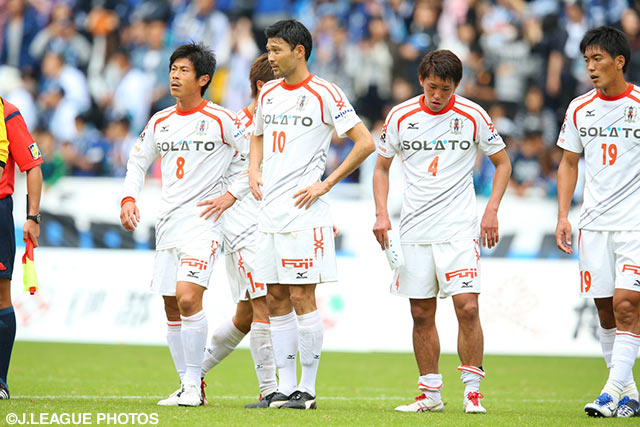 上位対決に敗れ、4試合ぶりの黒星を喫した愛媛【明治安田Ｊ２ 第41節 福岡vs愛媛】（3/3）