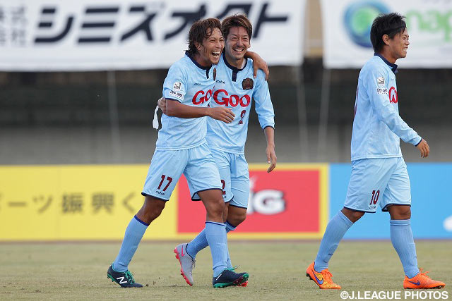 44分に浅田　大樹（#2）の今季初得点で追い付いた琉球【明治安田Ｊ３ 第38節 福島vs琉球】（2/2）