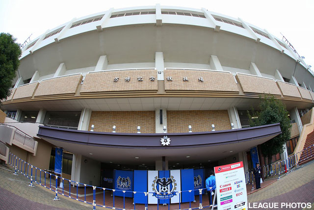 リーグ最終戦を迎える万博記念競技場【明治安田Ｊ１ 2nd 第17節 Ｇ大阪vs山形】（1/15）