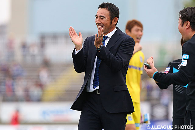 采配が的中し、快勝を演出した長谷川　健太監督（Ｇ大阪）【明治安田Ｊ１ 2nd 第17節 Ｇ大阪vs山形】（15/15）