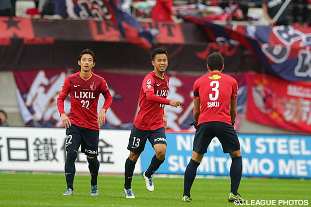 技ありのシュートで決勝点を決めた中村　充孝（鹿島）【明治安田Ｊ１ 2nd 第17節 鹿島vs名古屋】（3/5）