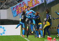 木島　良輔の鮮やかなシュートが決まり追加点を挙げた讃岐【明治安田Ｊ２ 第42節 千葉vs讃岐】（2/3）