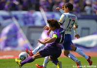 震災でリーグ戦が中断した11年。再開初戦となったＧ大阪戦で見事にゴールを決めた（2011年4月24日）【佐藤　寿人 158の軌跡】