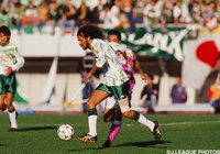 司令塔としてＶ川崎の攻撃を牽引したラモス瑠偉（第1戦）【王者の系譜 1994年 Ｖ川崎】