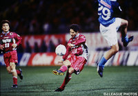 ビスマルクは貴重な追加点を挙げた（第2戦）【王者の系譜 1998年 鹿島】