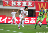 先発出場の小川は63分までプレーした【王者の系譜 2010年 名古屋】