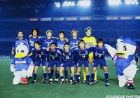 1stステージ優勝を懸けた一戦に臨む横浜FMのメンバー【王者の系譜 2003年 横浜FM】