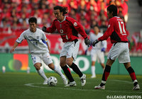 攻守に渡り存在感を示した闘莉王【王者の系譜 2006年 浦和】