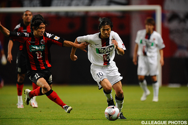 先発出場の本山は終盤までプレーした。【王者の系譜 2008年 鹿島】