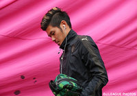 集中力を高めながらロッカールームに向かう山口　蛍（Ｃ大阪）【Ｊ１昇格プレーオフ 準決勝 Ｃ大阪vs愛媛】（1/15）