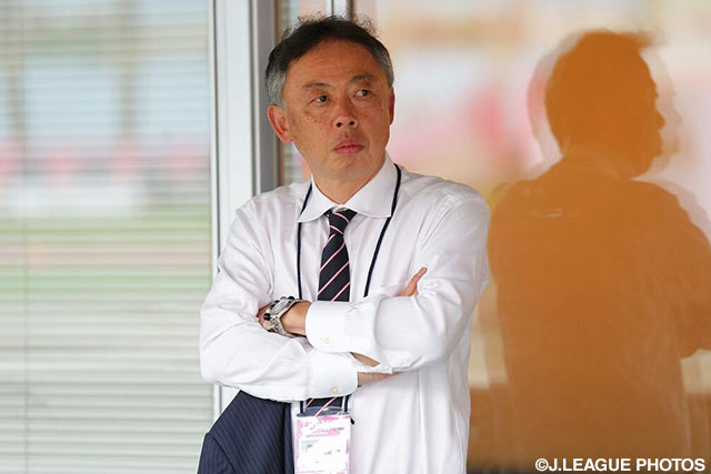 就任後2試合目で大一番に挑む大熊　清監督（Ｃ大阪）【Ｊ１昇格プレーオフ 準決勝 Ｃ大阪vs愛媛】（3/15）