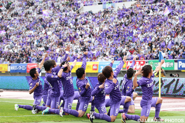 圧巻のゴールショーに圧巻のゴールパフォーマンス【王者の系譜 2012年 広島】