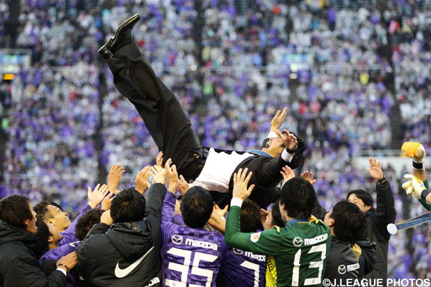 森保体制1年目で広島が悲願の初優勝を果たした【王者の系譜 2012年 広島】