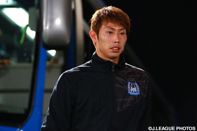 準決勝のMAN OF THE MATCH、東口　順昭（Ｇ大阪）が会場入り【明治安田ＣＳ 決勝 第1戦 Ｇ大阪vs広島】（2/21）