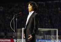 国歌斉唱を行ったテノール歌手の秋川　雅史さん【明治安田ＣＳ 決勝 第2戦 広島vsＧ大阪】（10/26）