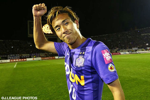 決勝の2試合でゴールに絡む大活躍を見せた柏　好文（広島）【明治安田ＣＳ 決勝 優勝セレモニー】（9/13）