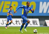 後方から最前線へのロングフィードが光ったダニエル（大分）【Ｊ２・Ｊ３入れ替え戦 第2戦 大分vs町田】（9/18）